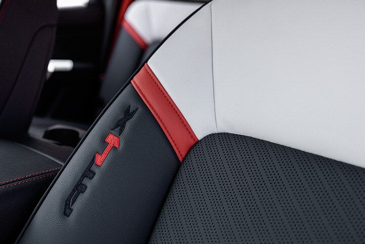 GMC Canyon 2026 Caracteristicas Interior