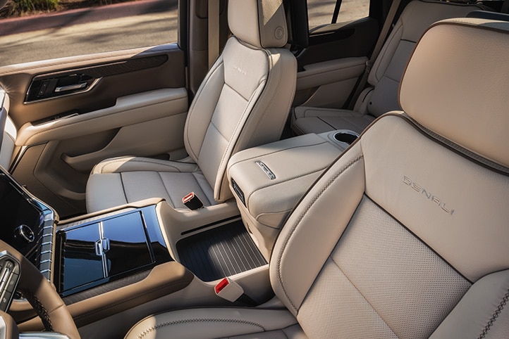 GMC Yukon 2026 Características Interior